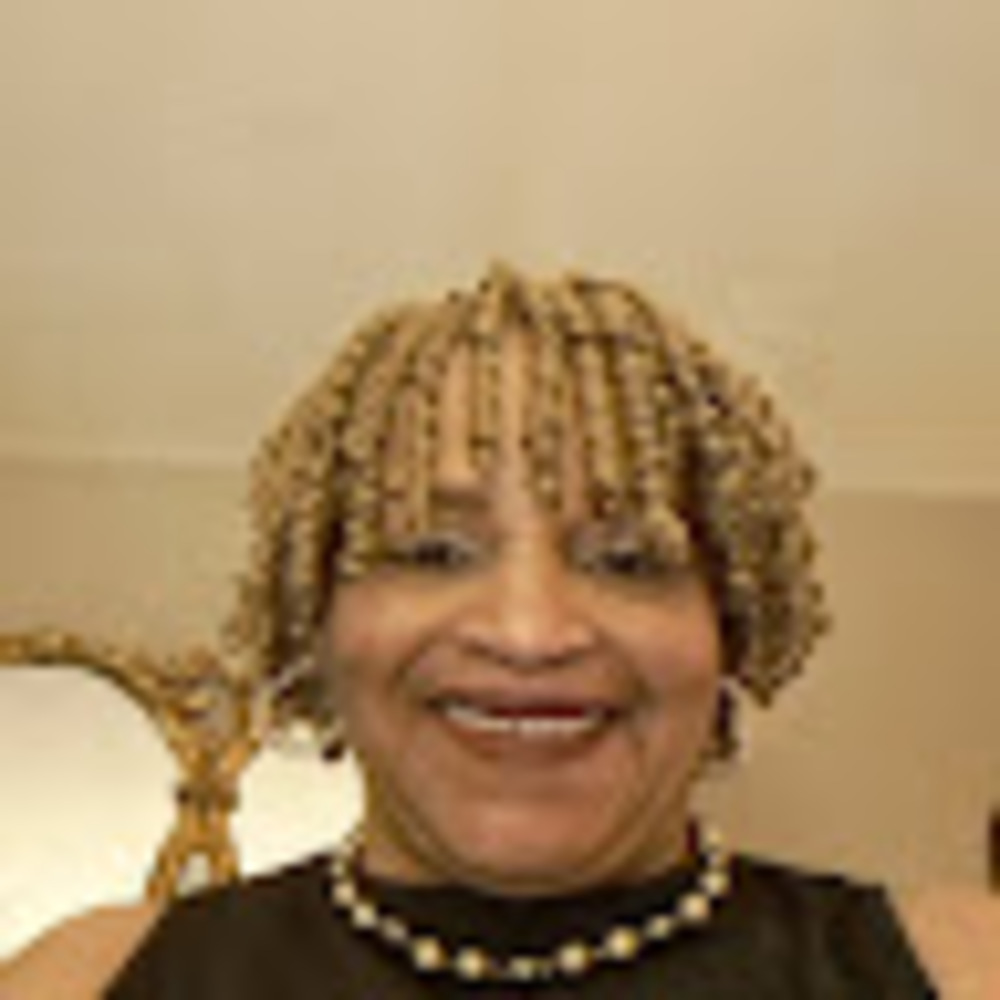Meet your Posher, Linda